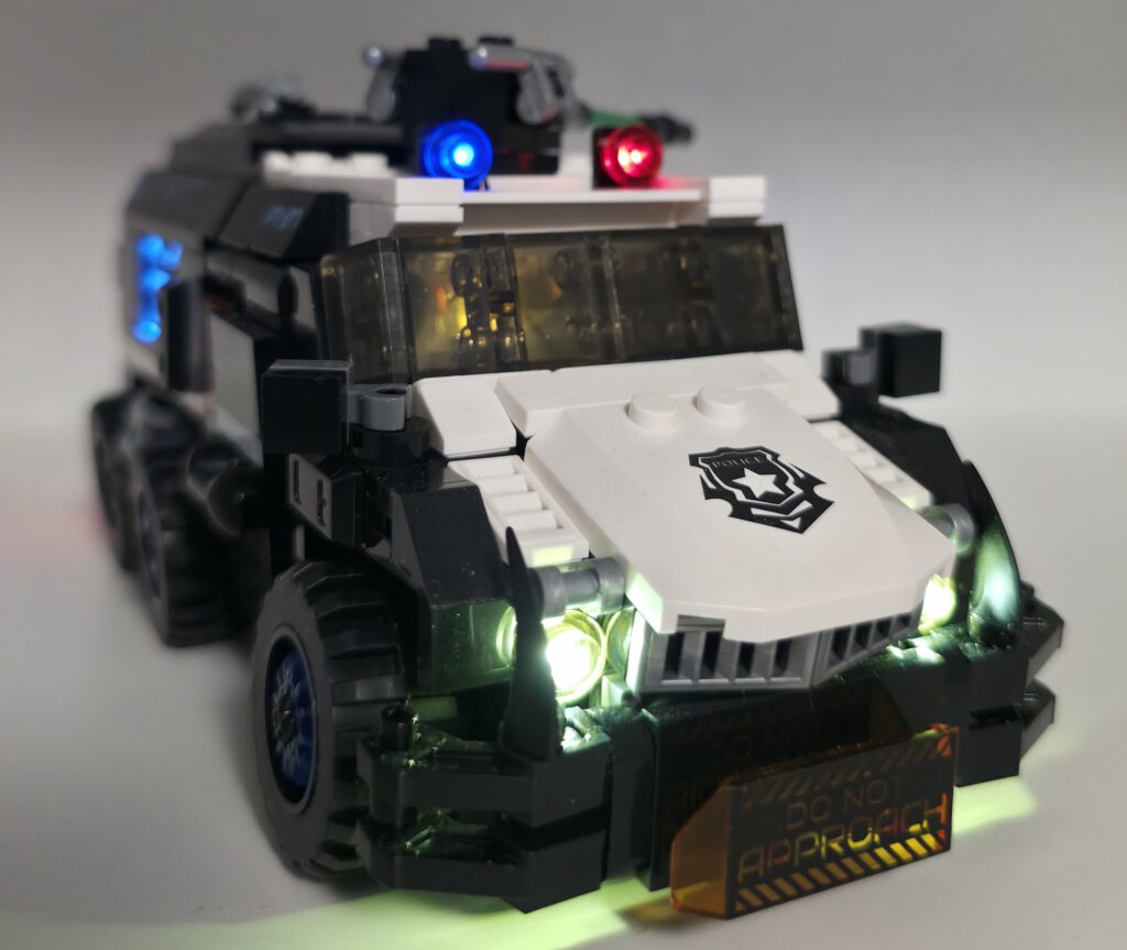 Funwhole Lumibricks Cyber Convoi CyberPunk Neon City Police Car