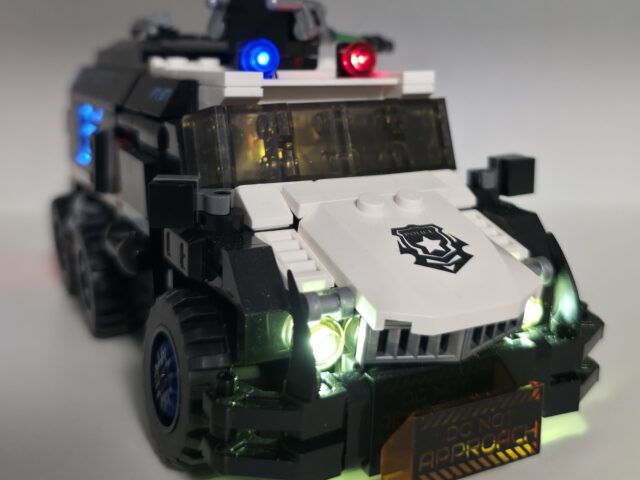 Funwhole Lumibricks Cyber Convoi CyberPunk Neon City Police Car
